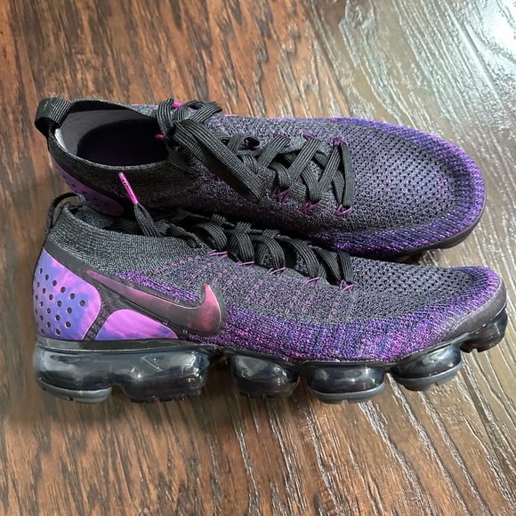 Nike Black and Purple Vapormax Shoes - Picture 1 of 6